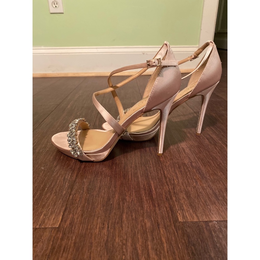 Badgley Mischka Heels - Picture 3 of 5